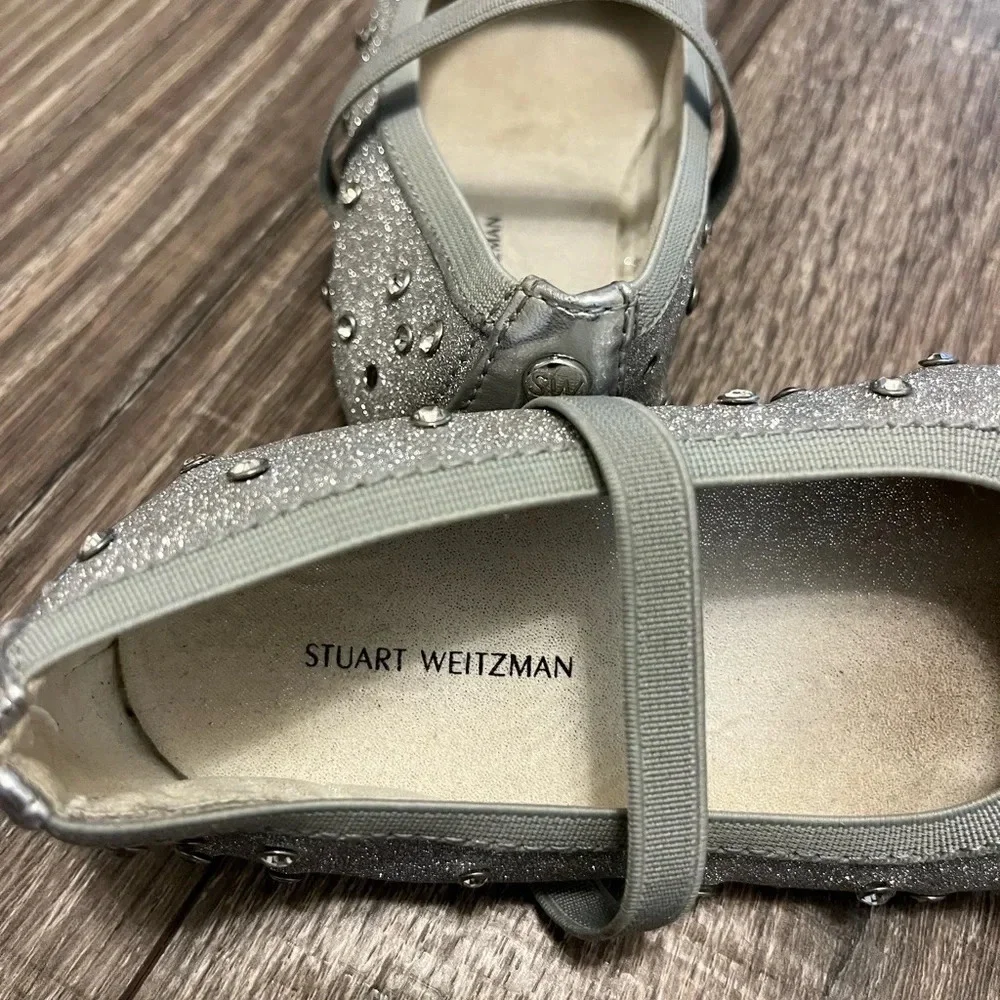 Stuart Weitzman Fannie Sparkle Girls Silver ballet flat Shoes Size 8 Pre-Owned